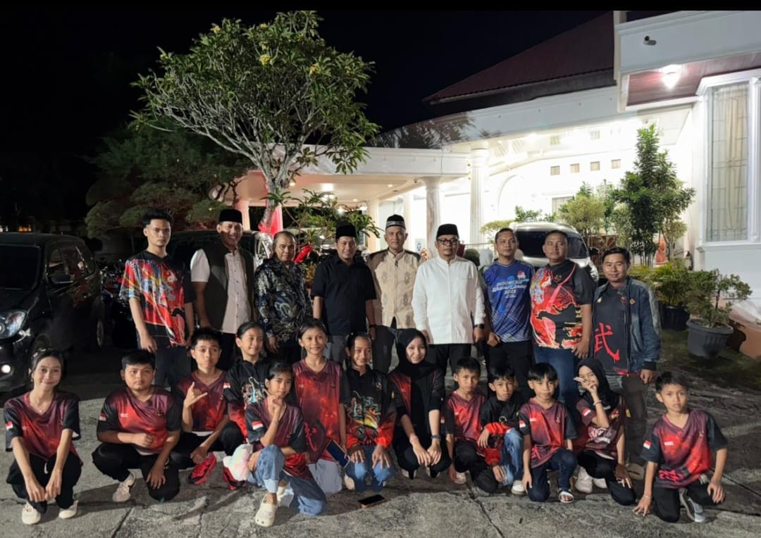 Pemko Solok buka puasa bersama atlet dan pengurus KONI